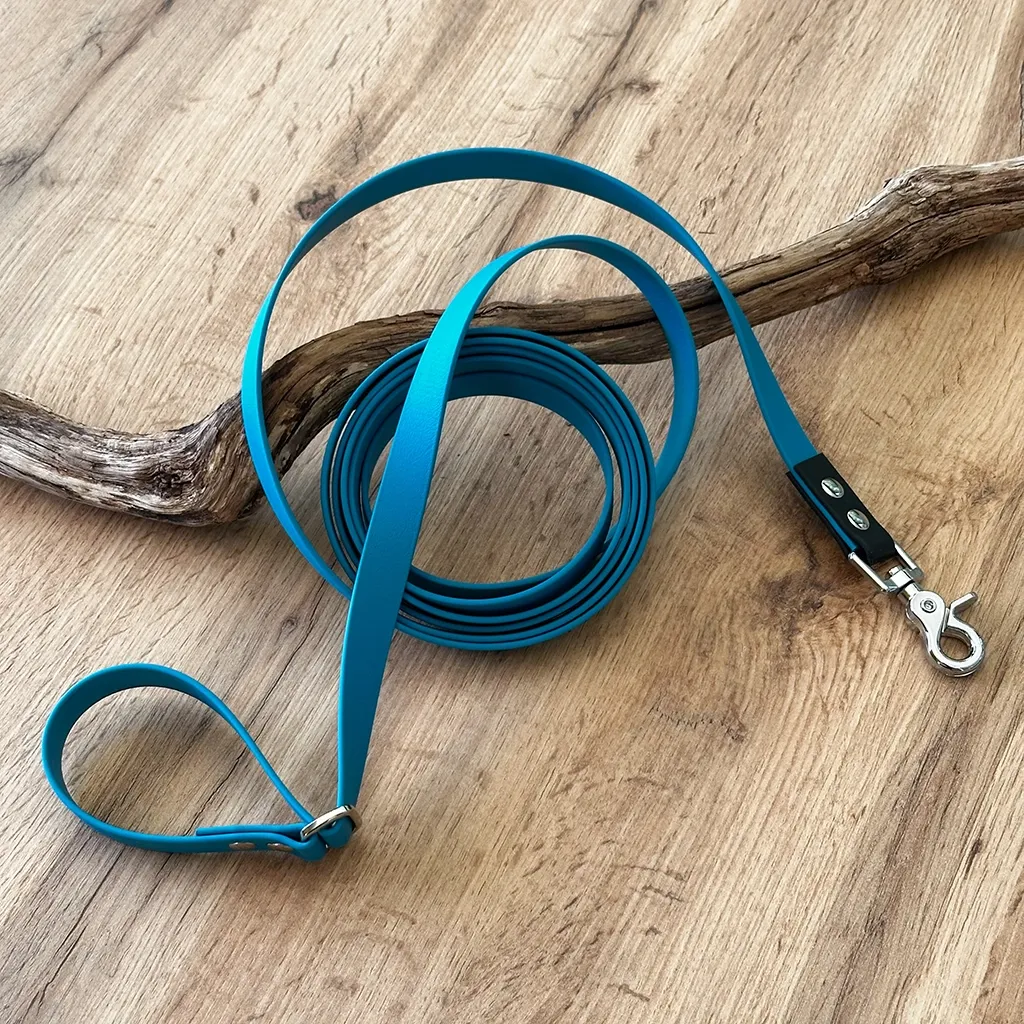 longe-biothane-modulable-bleu-noir